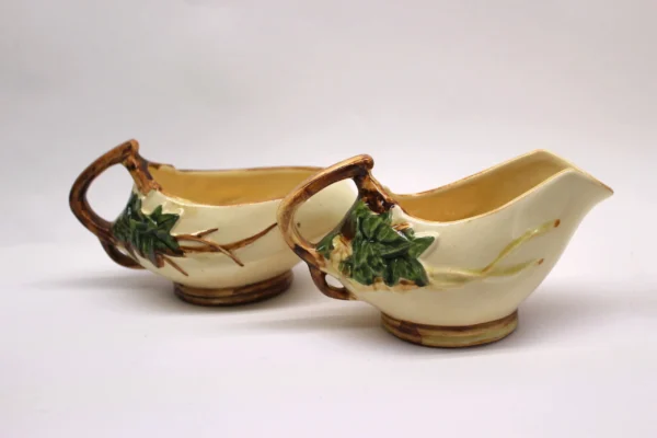 VINTAGE McCoy Ivy Leaf Tea Set - Image 9