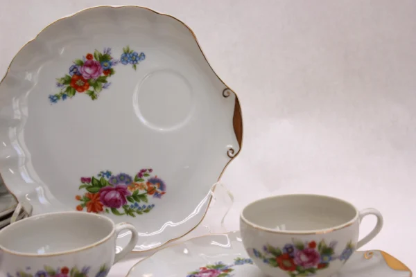 VINTAGE Nasco Del Coronado China Snack Plates and Teacups. 12-piece Set. - Image 5