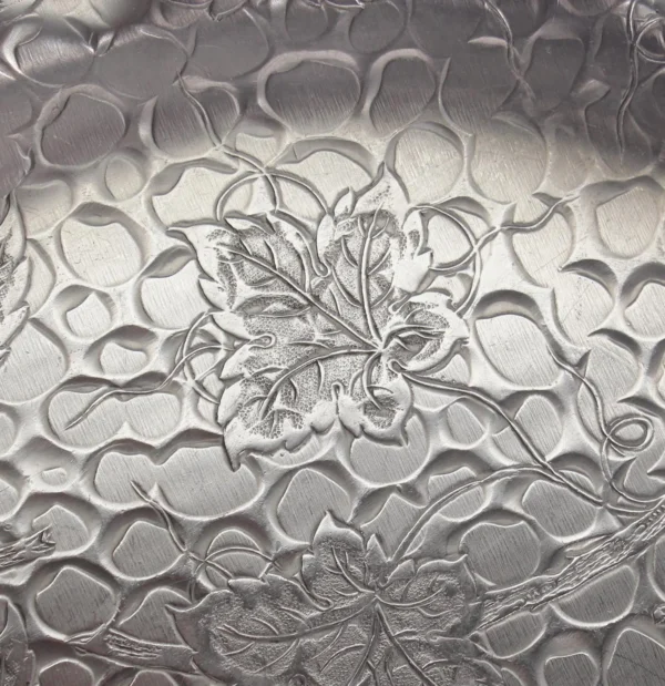 VINTAGE Mid Century Stamped Aluminum Serving Tray. Grape Vine Motif - Image 5