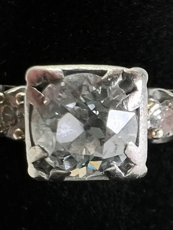 ANTIQUE 1920s Art Deco Diamond Engagement Ring. Old Euro Cut .81ctw in 14K White Gold. Size 6. Appraised 2,700 USD. - Image 9