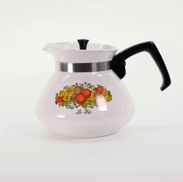 VINTAGE Corning Ware Spice of Life Teapot. Le Thé 6-Cup Stovetop Coffee Pot. French Script. 1970s Retro Kitchenware.