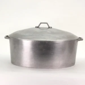 VINTAGE Super Maid Supreme Aluminum Dutch Oven. Mid-Century Roaster with Lid. Just Like Magnalite — But Easier to Love