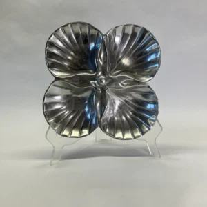 4-shell Serving Dish