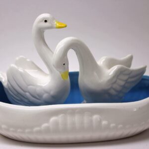 VINTAGE Porcelain 2 Swans in Pool. 3-piece Set.