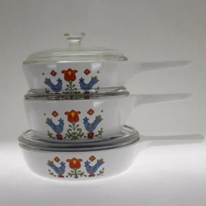 VINTAGE CorningWare Country Festival 6-piece Saucepan Set. 3 pans and 3 lids.