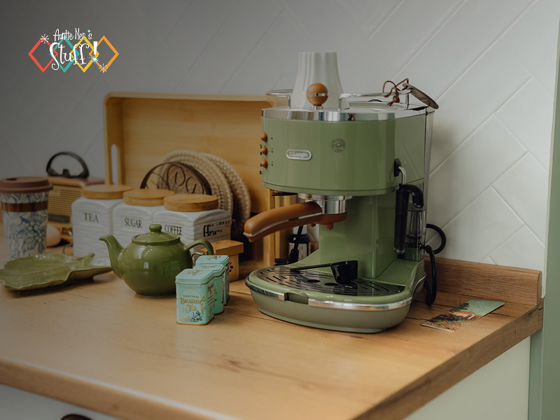 Retro-Style Kitchen Appliances