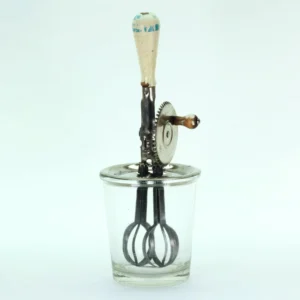 ANTIQUE A&J Egg Beater with Original Jar – Patent 1923 Hand Crank Mixer, Complete Kitchen Set